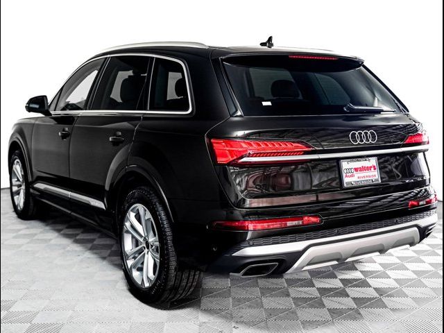 2025 Audi Q7 Premium Plus