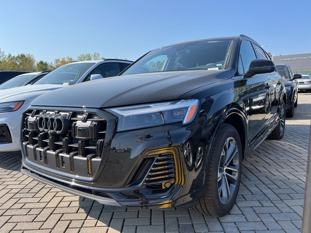 2025 Audi Q7 Premium Plus