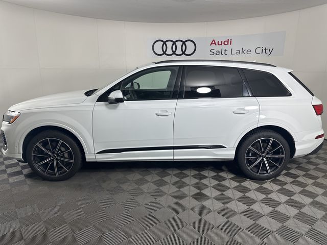 2025 Audi Q7 Premium Plus