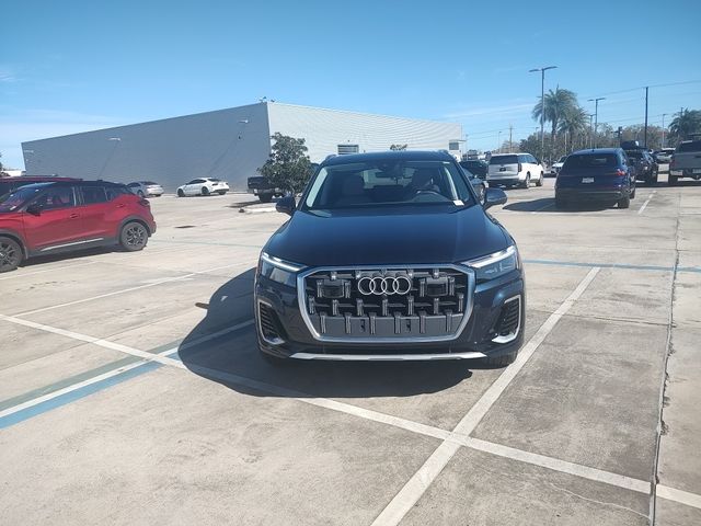 2025 Audi Q7 Premium Plus