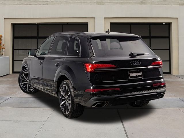 2025 Audi Q7 Premium Plus