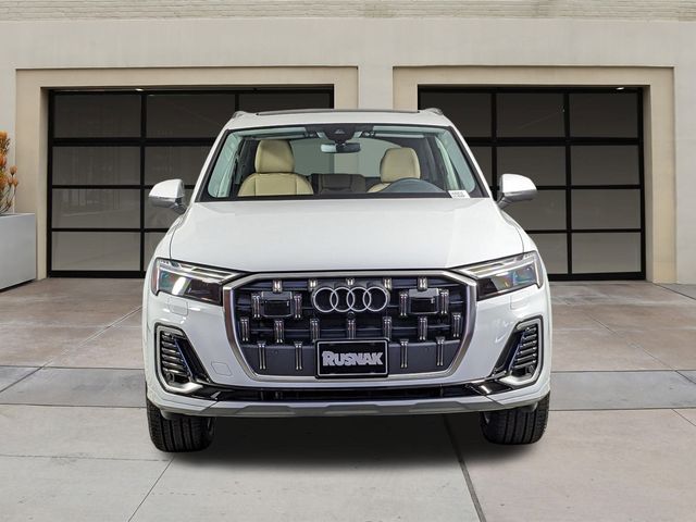 2025 Audi Q7 Premium Plus