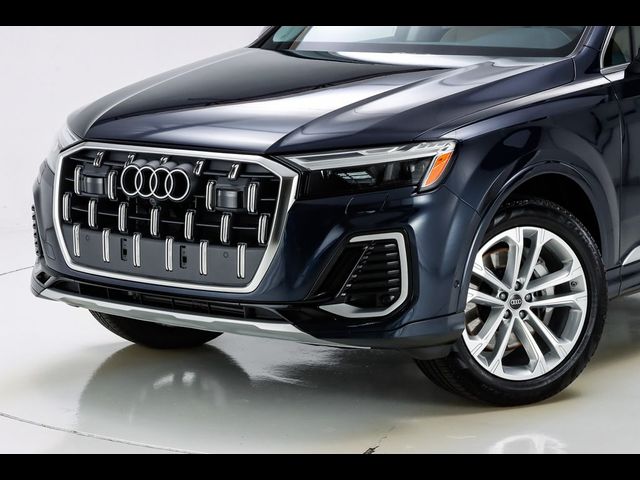 2025 Audi Q7 Premium Plus