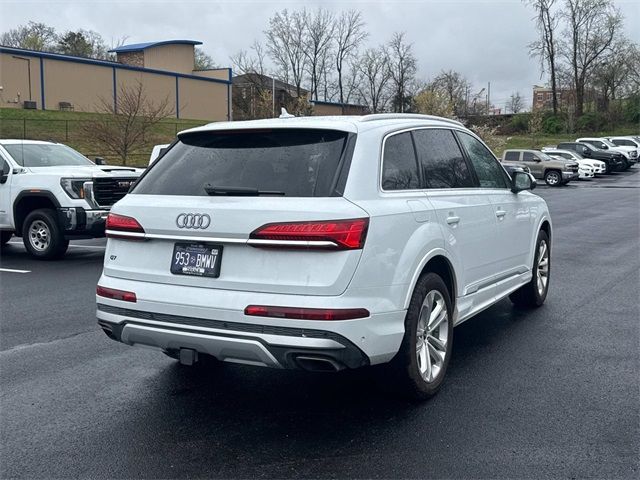 2025 Audi Q7 Premium Plus