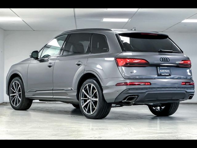 2025 Audi Q7 Premium Plus