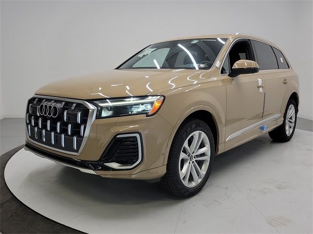 2025 Audi Q7 Premium Plus