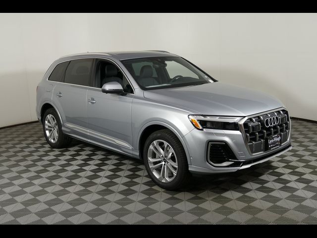 2025 Audi Q7 Premium Plus