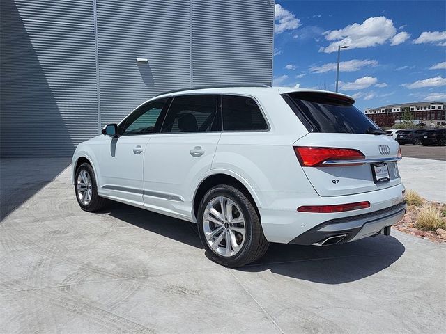 2025 Audi Q7 Premium Plus