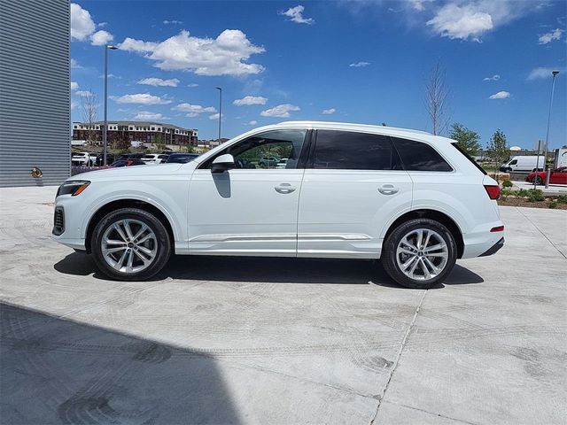 2025 Audi Q7 Premium Plus