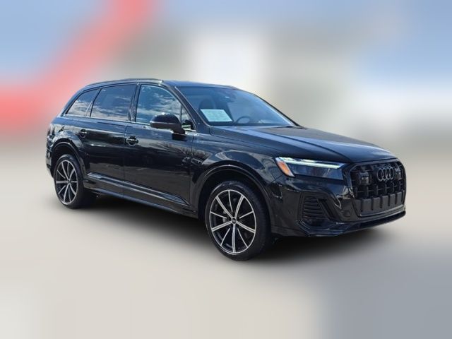 2025 Audi Q7 Premium Plus
