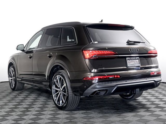 2025 Audi Q7 Premium Plus