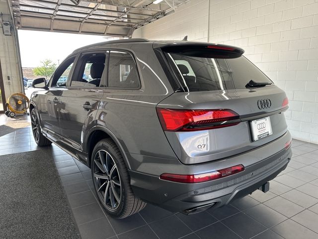 2025 Audi Q7 Premium Plus