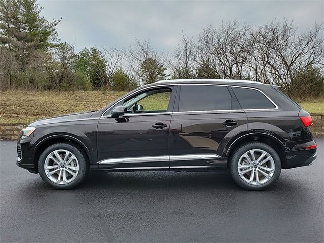 2025 Audi Q7 Premium Plus