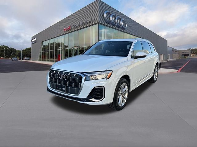 2025 Audi Q7 Premium