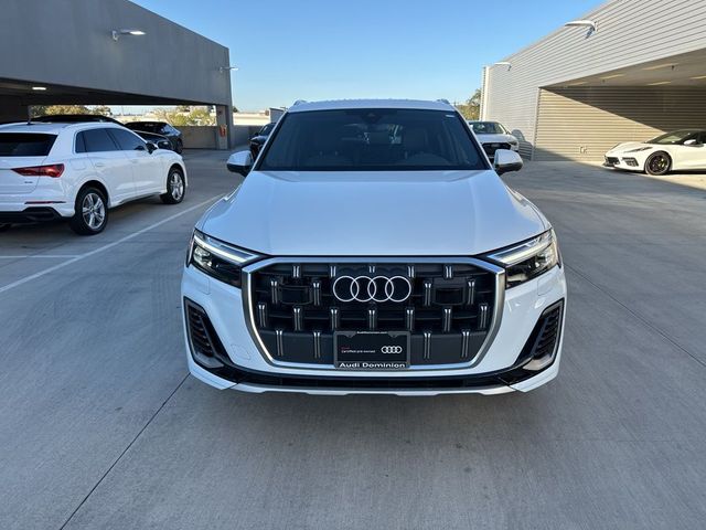 2025 Audi Q7 Premium