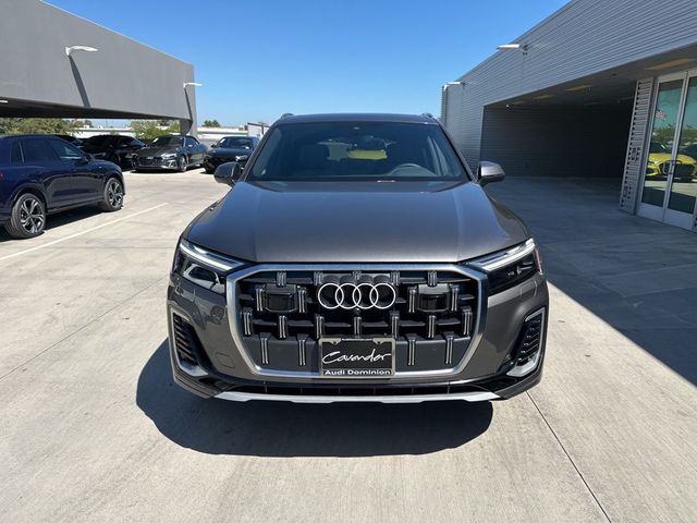 2025 Audi Q7 Premium