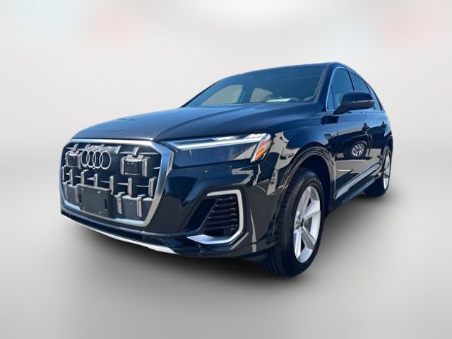 2025 Audi Q7 Premium