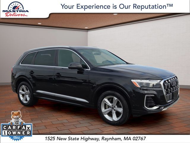 2025 Audi Q7 Premium