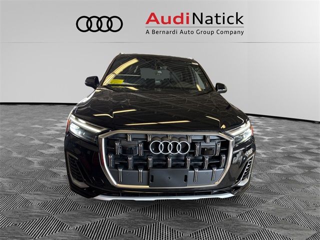 2025 Audi Q7 Premium