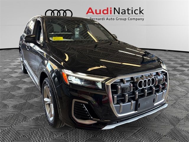 2025 Audi Q7 Premium