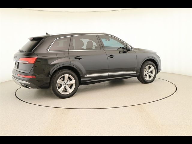 2025 Audi Q7 Premium