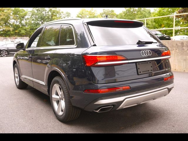 2025 Audi Q7 Premium