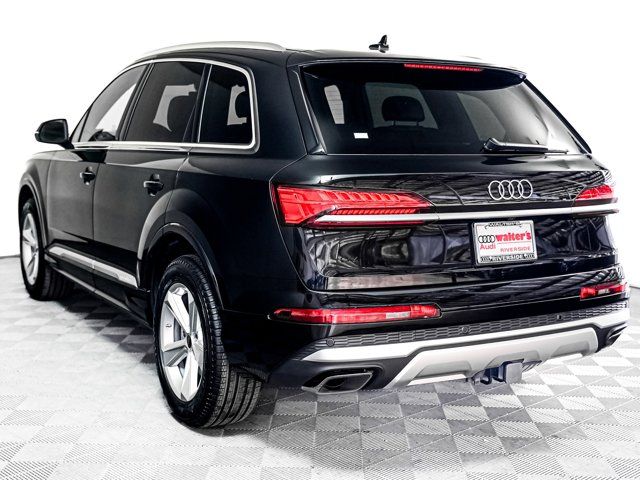 2025 Audi Q7 Premium