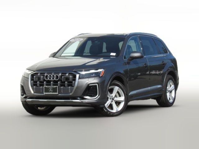 2025 Audi Q7 Premium