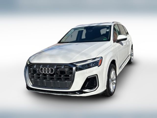 2025 Audi Q7 Premium Plus