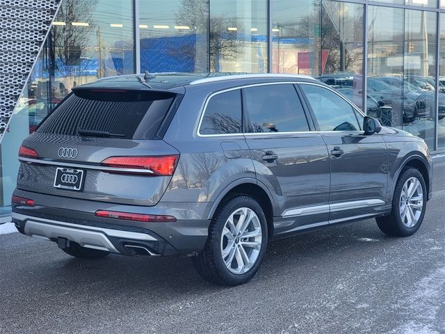 2025 Audi Q7 Premium Plus