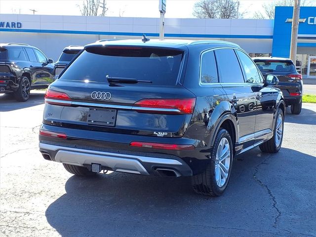 2025 Audi Q7 Premium Plus