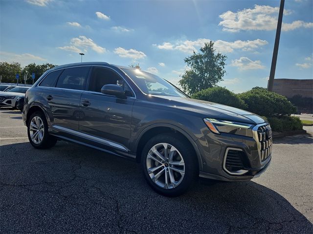 2025 Audi Q7 Premium Plus