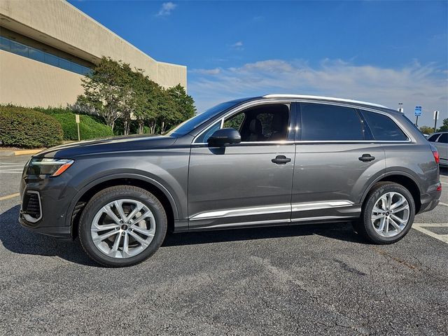 2025 Audi Q7 Premium Plus