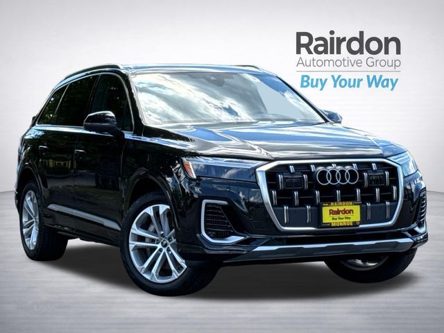 2025 Audi Q7 Premium Plus