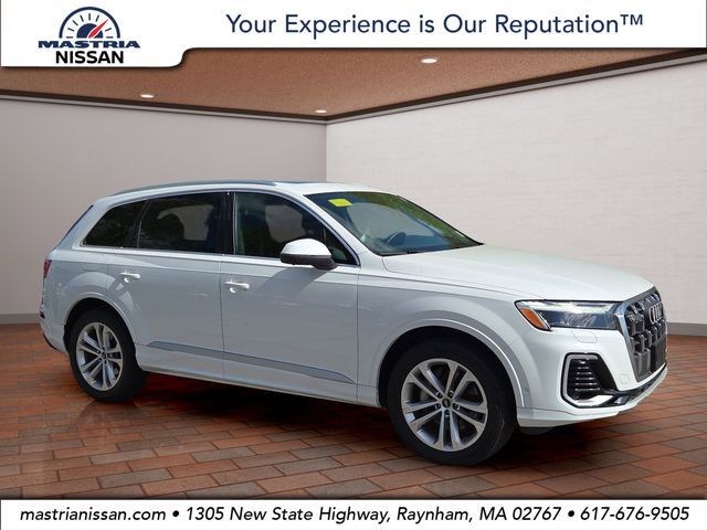 2025 Audi Q7 Premium Plus