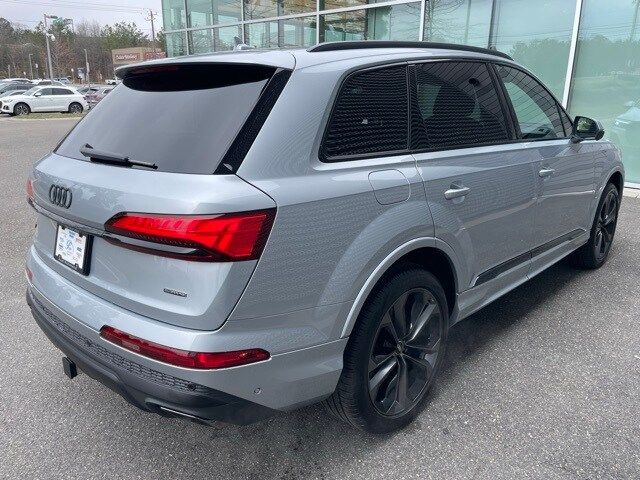 2025 Audi Q7 Premium Plus