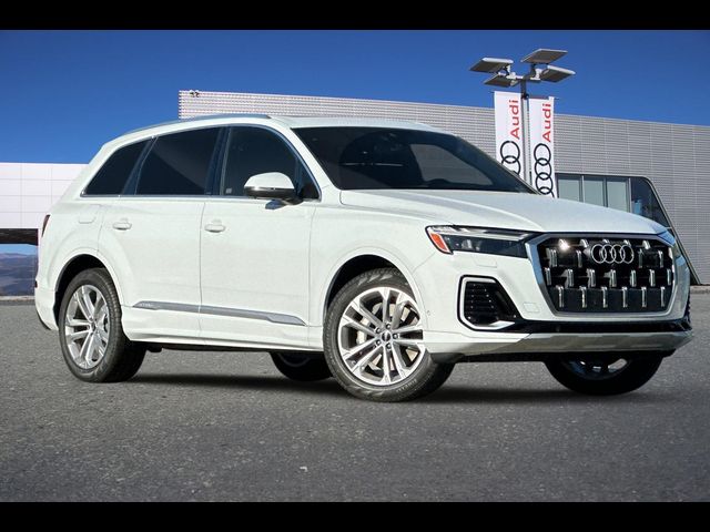 2025 Audi Q7 Premium Plus