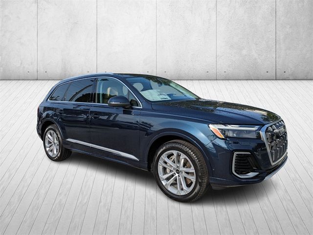 2025 Audi Q7 Premium Plus