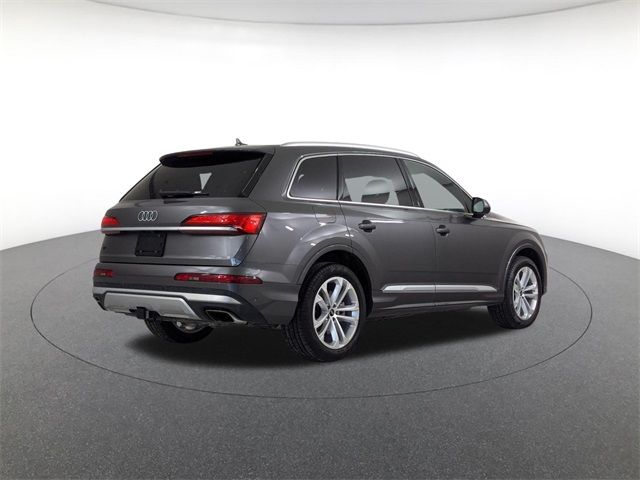 2025 Audi Q7 Premium Plus
