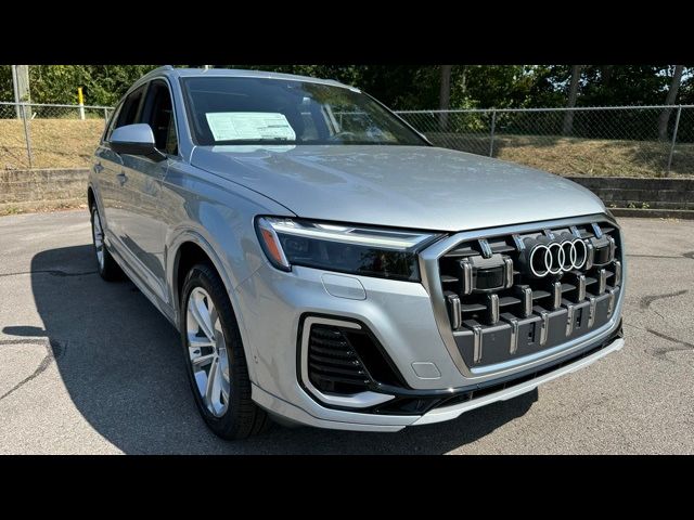 2025 Audi Q7 Premium Plus