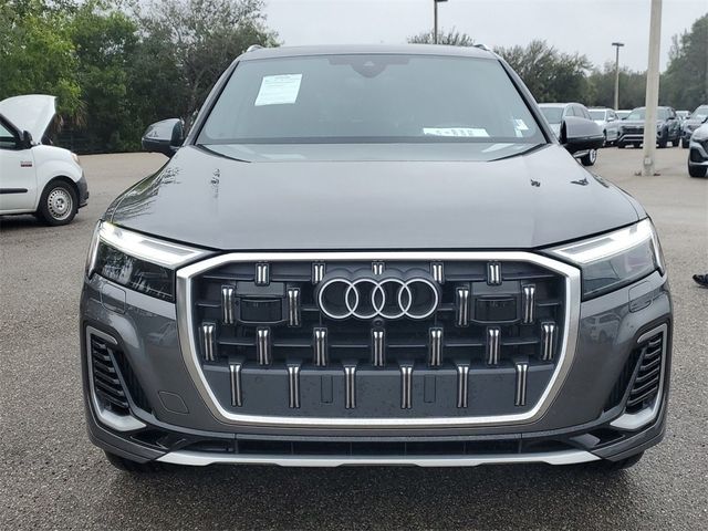 2025 Audi Q7 Premium Plus