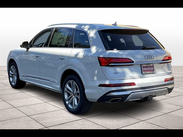 2025 Audi Q7 Premium Plus