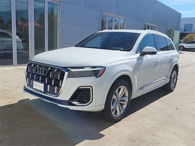 2025 Audi Q7 Premium Plus