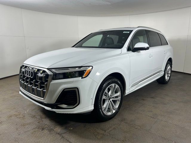 2025 Audi Q7 Premium Plus