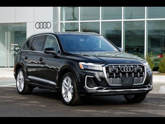 2025 Audi Q7 Premium Plus