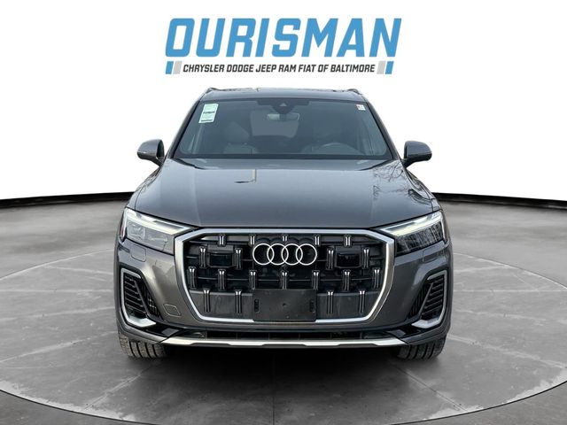 2025 Audi Q7 Premium Plus
