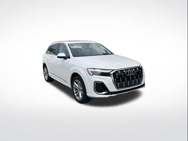 2025 Audi Q7 Premium Plus