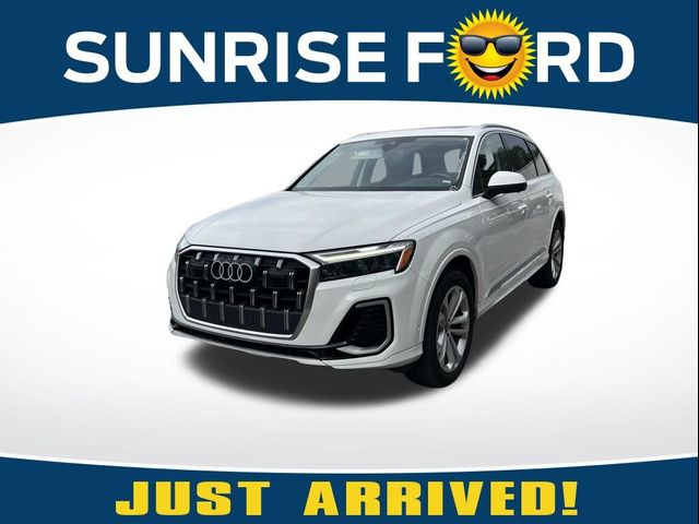 2025 Audi Q7 Premium Plus