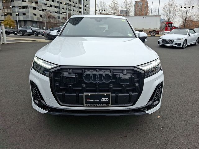 2025 Audi Q7 Premium Plus