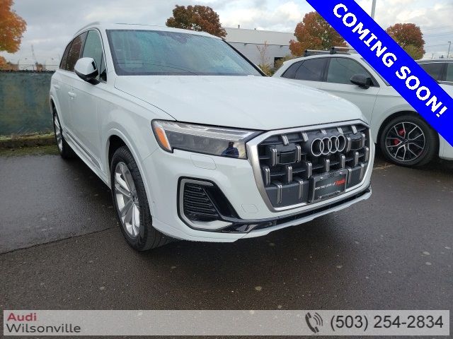 2025 Audi Q7 Premium Plus